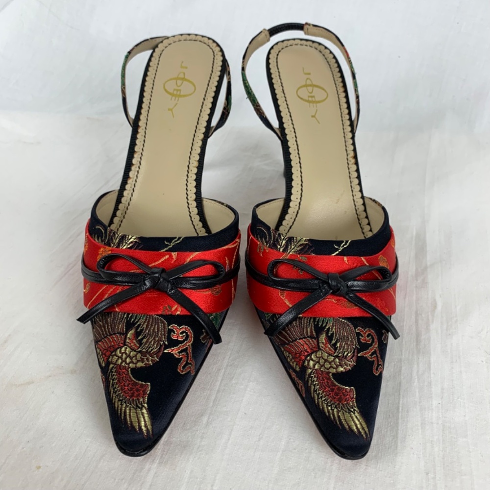 New in Box Joey O Tibet Heels sz 8 Black Red Chinoiserie Asian Style Leather